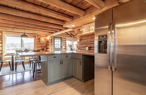 Stevensville House | Knotty but Nice by the Bitterroot!