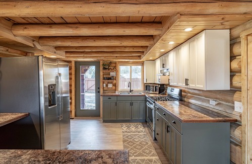 Stevensville House | Knotty but Nice by the Bitterroot!