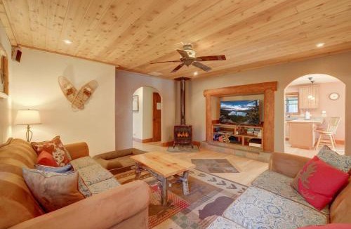 Bijou Park Acres House | Knotty by Nature 3 bed home