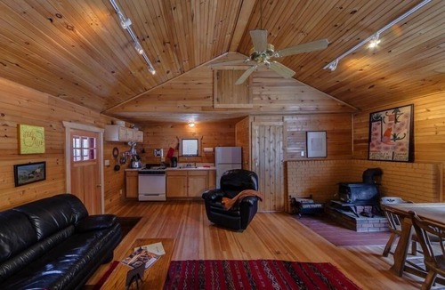 Milford Cottage | Knotty Pine Cottage on 575 Acre Forest Preserve