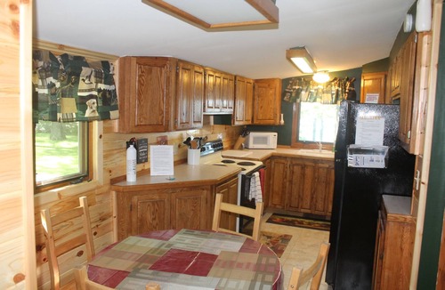 Barton City Cabin | Knotty Pine Retreat On 200 Acre All Sports Jewell Lake W/Row Boat & Kayak