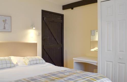 Bicton House | Knowle Cottage