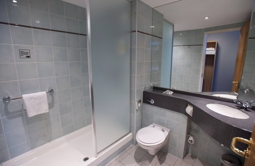 Knowsley Hotel | Knowsley Inn & Lounge