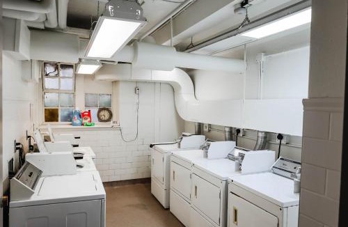 Downtown Toronto Other | Knox Residence - University of Toronto