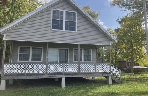 St. Albans House | Koala Escape St Albans - Champlain Cove Lakefront Sunset Retreat
