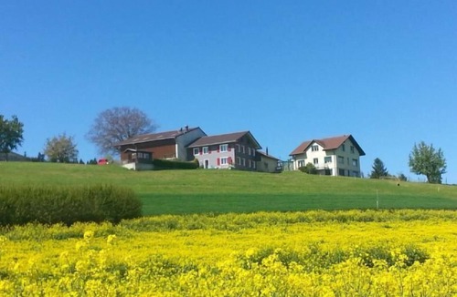 Nottwil Apartment | "Kohlweid" holiday flat with lake and mountain views