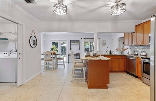 Survey Creek House | Kokomo Paradise