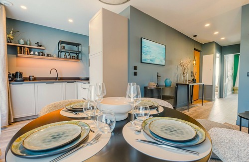 Vernon Apartment | Kolsaas's House By Les Maisons de Camille