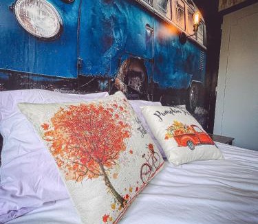 Epinal House | Kombi By Joyca Chambre d'hôte