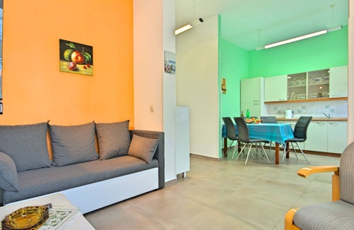 Murine Apartment | Komfortable Wohnung Bozica 2 Umag by Interhome