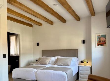 Tolosa Hotel | KONDEKO Home