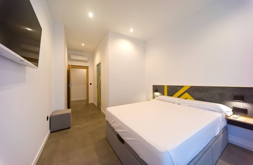 Diputacion de Rincon de San Gines Hostel | Konk Hostel