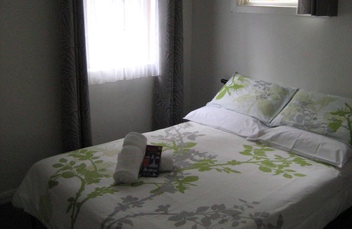 Spring Hill House | Kookaburra Inn