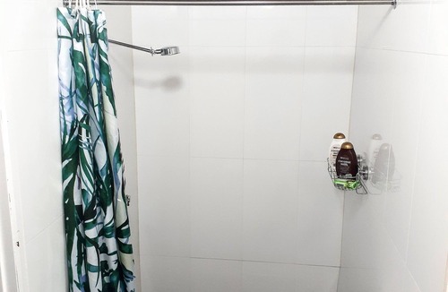 Burleigh Heads Cabin | Kookaburra Lodge