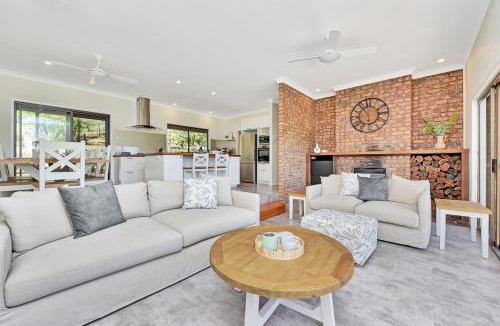 North Rothbury House | Kookaburra Range