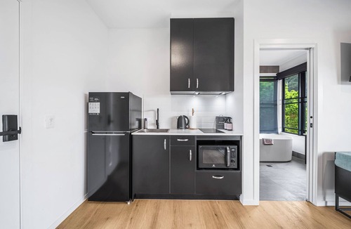 Coolabine Cabin | Kookaburra Studio Cabin. Peaceful and serene location