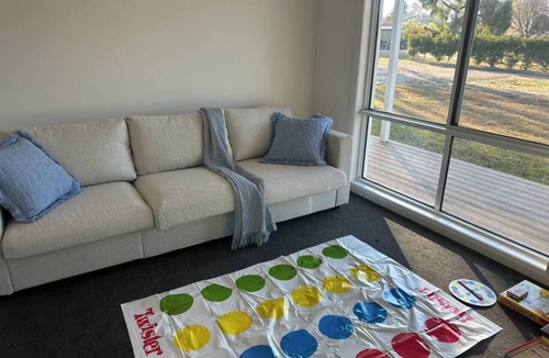 Mansfield House | Kookaburra Views Retreat