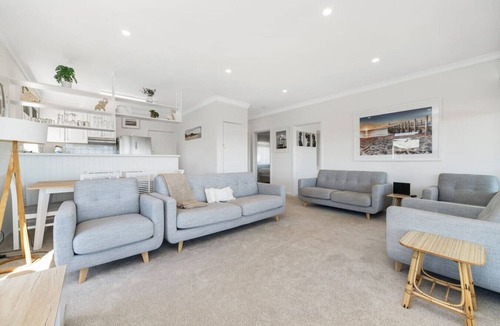 McCrae Apartment | Kookaburras Perch - McCrae