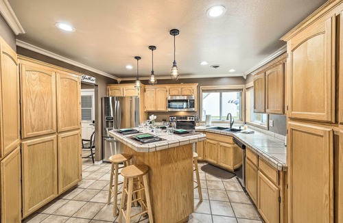 Fenn House | Kooskia Sanctuary w/Patio, Fire Pit & Grill!