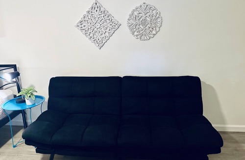 Ainaloa Apartment | Kope Hale 1 Peaceful Rainforest for Coffee Lovers