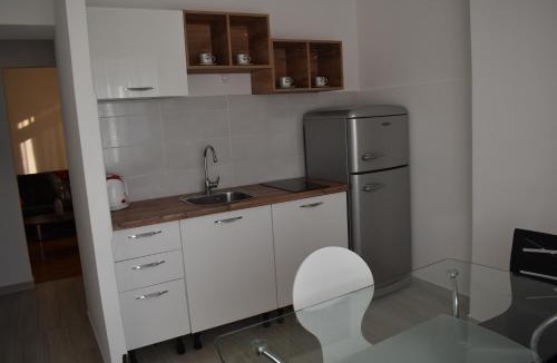 Cove Tri Zala (Zrnovo) Apartment | Korcula Apartments Iliskovic