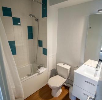 Jamin Apartment | KOSY Appart'hôtel Le Champ De Mars Reims