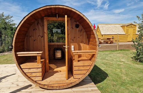 Vignot Cabin | Kota Finlandais Deux Extensions Pour 4 Personnes, Tout Confort