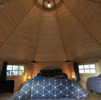 Les Loges Ski Chalet | KOTA Finlandais ETRETAT