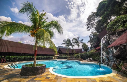 Kota Tinggi Resort | Kota Rainforest Resort