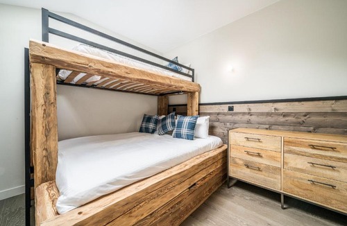Chamonix City Centre Apartment | Kotibé Chamonix - BY EMERALD STAY