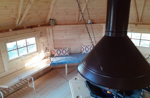 Oucques Ski Chalet | Kotta grill