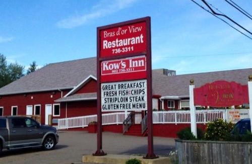 Little Bras d'Or Hotel | Kow's Inn