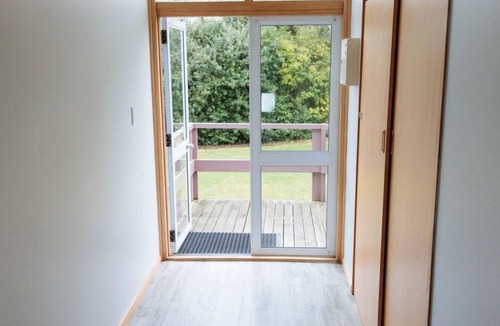 Pounawea Condo | Kowhai Apartment, Pounawea