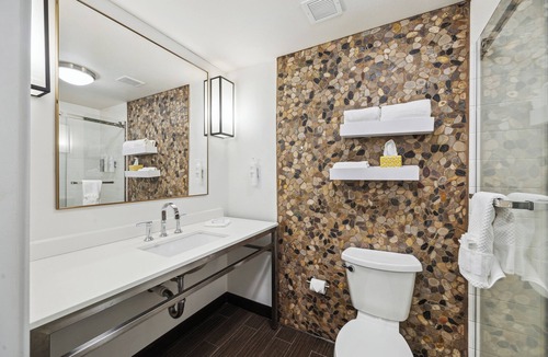 Houston Hotel | Kozy Houston North