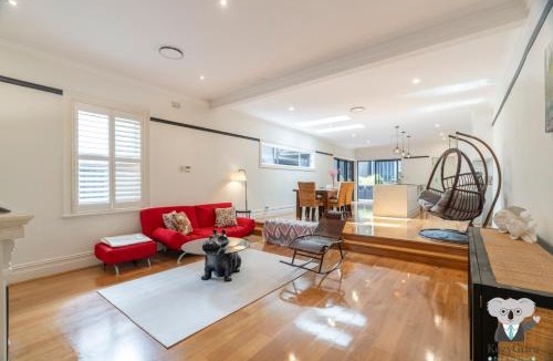 Rose Bay House | KozyGuru | Rose Bay | 3BR Steps to Beach + Parking