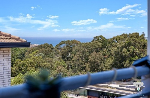 Waverley Apartment | KozyGuru | Waverley | 2Bed APT with Parking