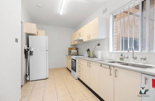 Westmead Apartment | KozyGuru | Westmead | 2Bed Unit + Free Parking