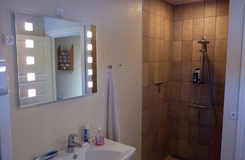 Aabybro Bed & Breakfast | Kragelund Bed & Breakfast