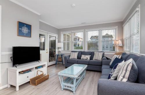 Oak Island House | Kraken Kove