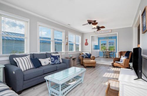 Oak Island House | Kraken Kove