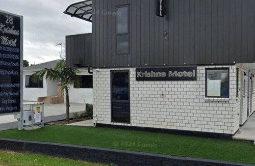 Papakura Hotel | Krishna Motel