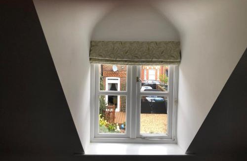 Horsham Apartment | Kristina's Coach House