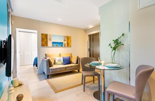 Barceloneta Apartment | Kronos on the Beach suite 1