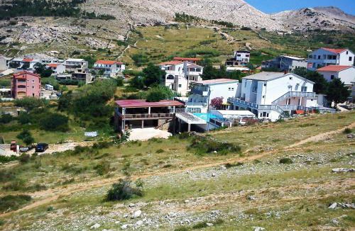 Metajna Bed & Breakfast | Kuća Pećine