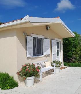 Dusina House | KUĆA U PRIRODI LI