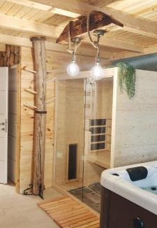 Lic House | Kuća za odmor Delak