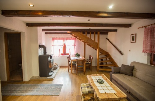 Josipdol House | Kuća za odmor "Neralić"