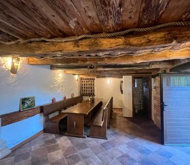 Otocac House | Kuca Roza