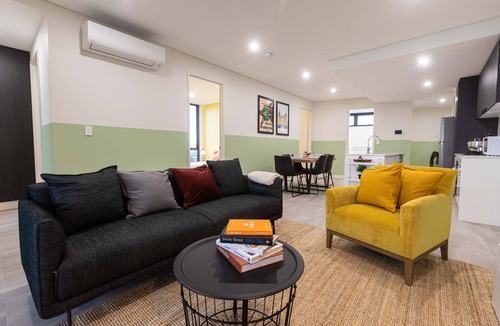 Mays Hill Apartment | KULA - Apartment Parramatta