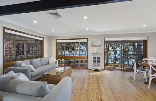 Summerland Point House | Kullaroo Lakehouse